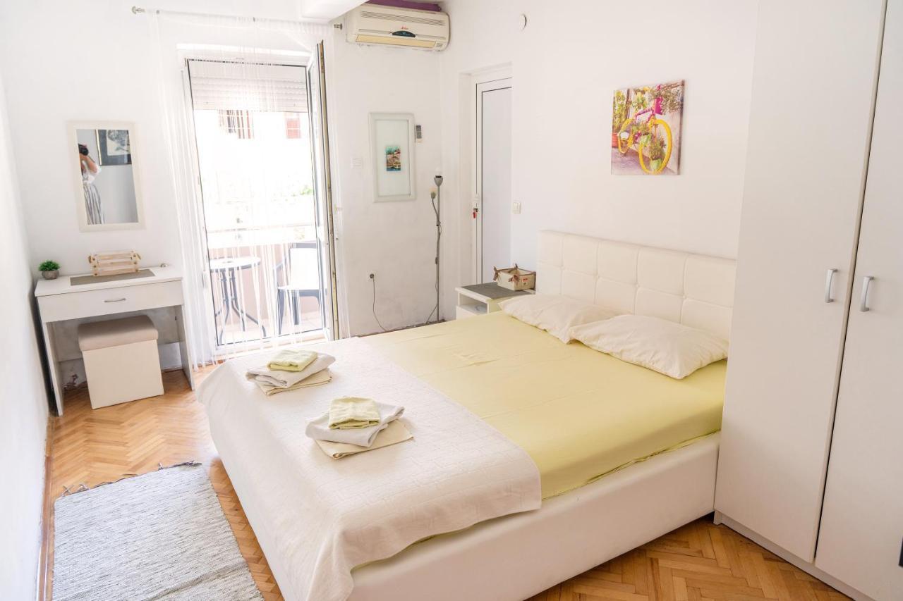 Guest House Jasna บุดวา ภายนอก รูปภาพ