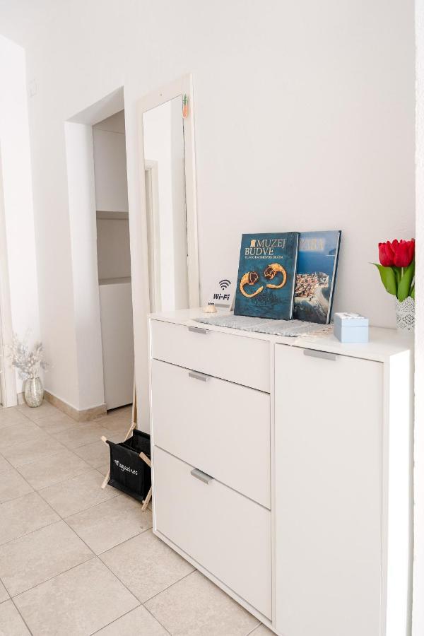 Guest House Jasna บุดวา ภายนอก รูปภาพ