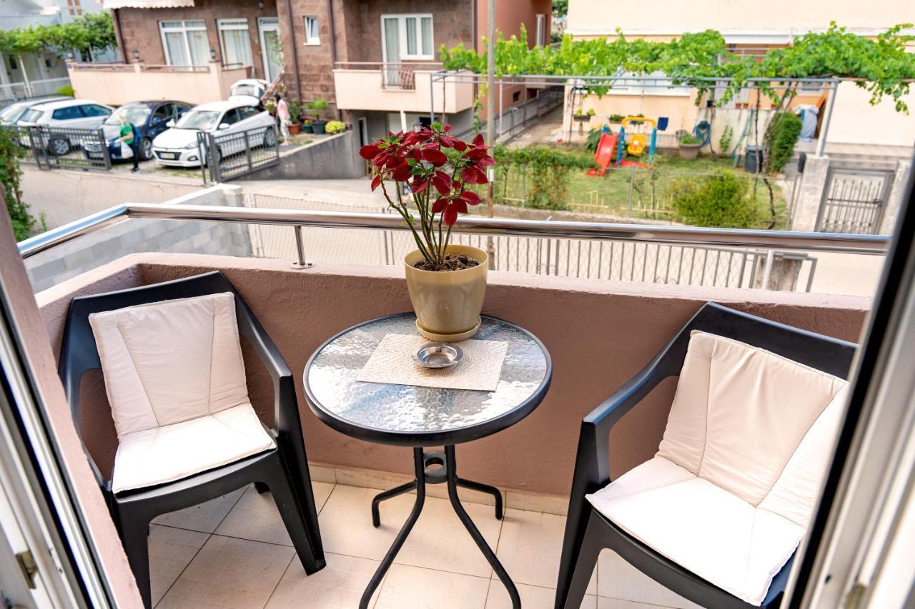Guest House Jasna บุดวา ภายนอก รูปภาพ